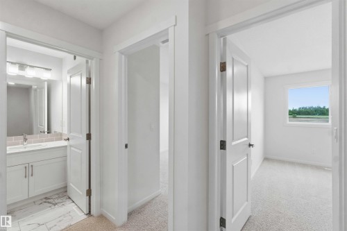 1086 Mcleod Avenue, Spruce Grove, AB - Indoor Photo Showing Other Room