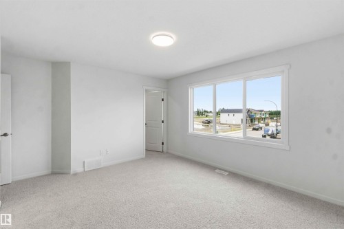 1086 Mcleod Avenue, Spruce Grove, AB - Indoor Photo Showing Other Room
