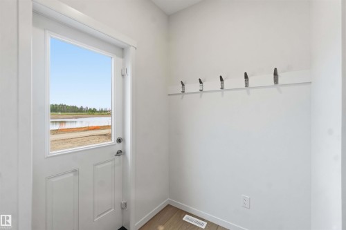 1086 Mcleod Avenue, Spruce Grove, AB - Indoor Photo Showing Other Room
