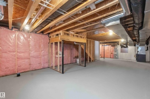 1086 Mcleod Avenue, Spruce Grove, AB - Indoor Photo Showing Basement