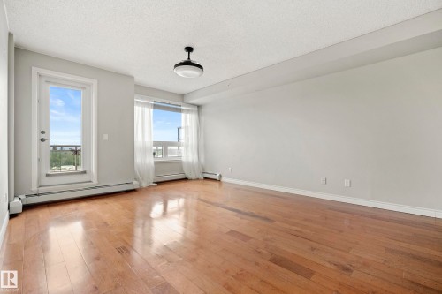 #612 33 Fifth Av, Spruce Grove, AB - Indoor Photo Showing Other Room