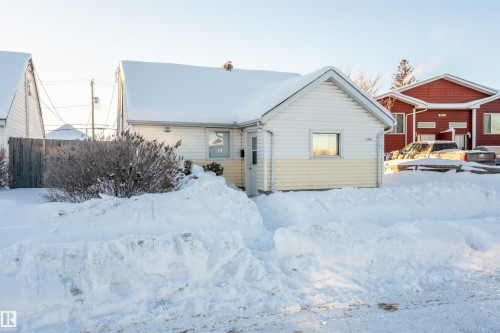 5309 51 Avenue, Cold Lake, AB 
