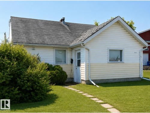 5309 51 Avenue  Cold Lake, AB T9M 1W9
