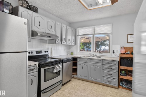 5017 45 Street, Cold Lake, AB 