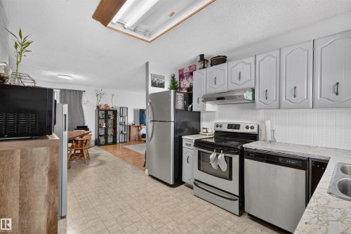 5017 45 Street, Cold Lake, AB 