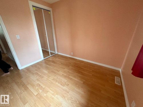 1704 37 Street, Edmonton, AB 
