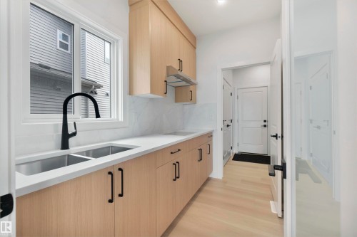 235 Crystal Creek Drive, Leduc, AB 