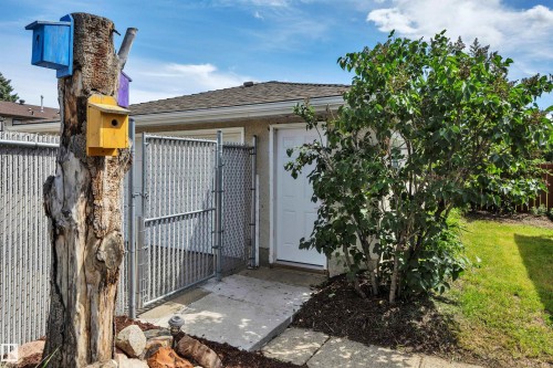 7512 152A Avenue, Edmonton, AB 