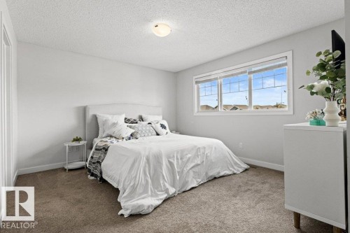 8023 Evans Crescent, Edmonton, AB 