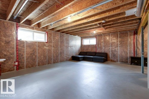 8023 Evans Crescent, Edmonton, AB 