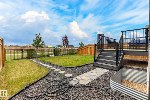 2255 Donaghey Way, Edmonton, AB - Outdoor