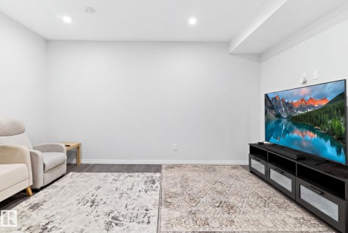 2255 Donaghey Way, Edmonton, AB - Indoor