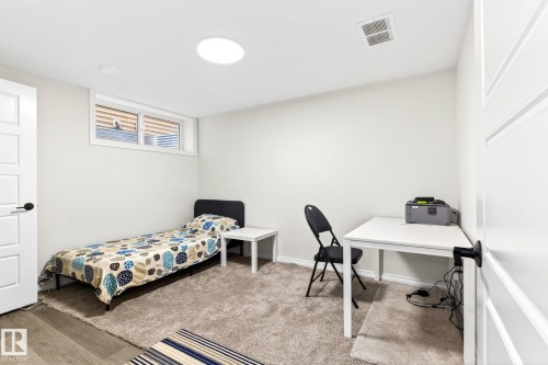 2255 Donaghey Way, Edmonton, AB - Indoor Photo Showing Bedroom