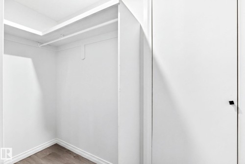 2255 Donaghey Way, Edmonton, AB - Indoor Photo Showing Other Room