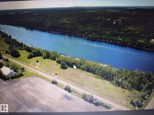Image quality insufficient for description - Twp Rd 610 Rr 245, Rural Westlock County, AB 