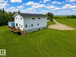 20203 Township Road 460 Rural Camrose County, AB T4V 5E7
