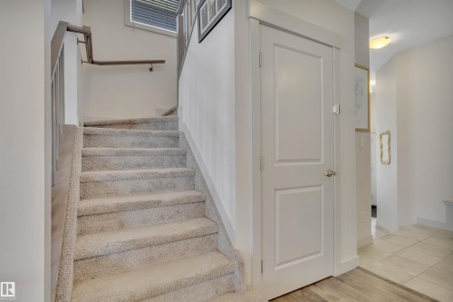 560 Sturtz Link, Leduc, AB 