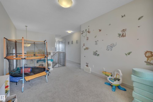 560 Sturtz Link, Leduc, AB 