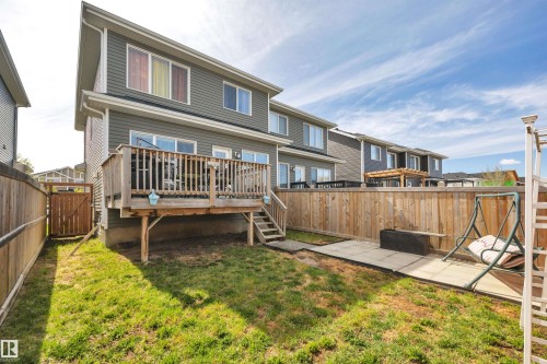 560 Sturtz Link, Leduc, AB 