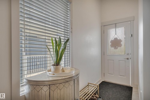 560 Sturtz Link, Leduc, AB 