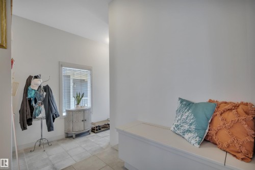 560 Sturtz Link, Leduc, AB 