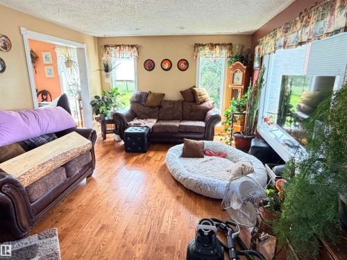 Hardwood flooring throughout the living space - 26418 Twp Rd 633, Rural Westlock County, AB 