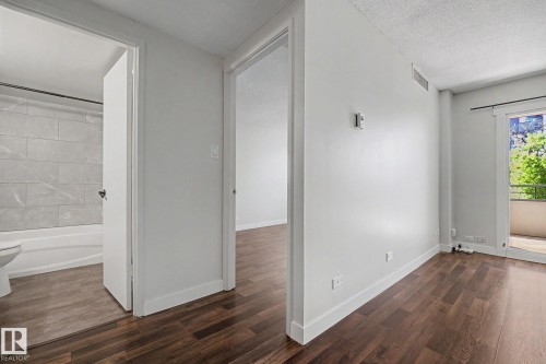 304 10140 120 Street, Edmonton, AB 