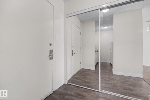 304 10140 120 Street, Edmonton, AB 