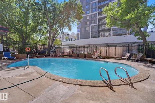 304 10140 120 Street, Edmonton, AB 