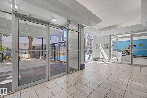 304 10140 120 Street, Edmonton, AB 