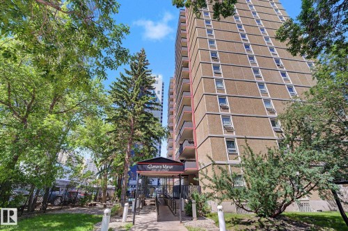 304 10140 120 Street, Edmonton, AB 