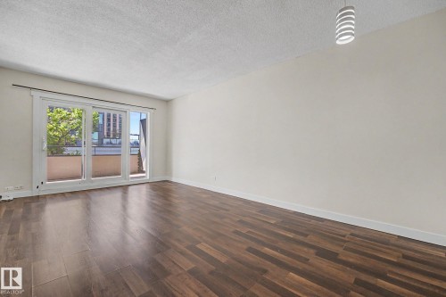 304 10140 120 Street, Edmonton, AB 
