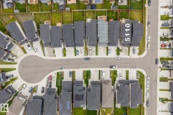 Aerial perspective of a contemporary residential development featuring a cul-de-sac - 