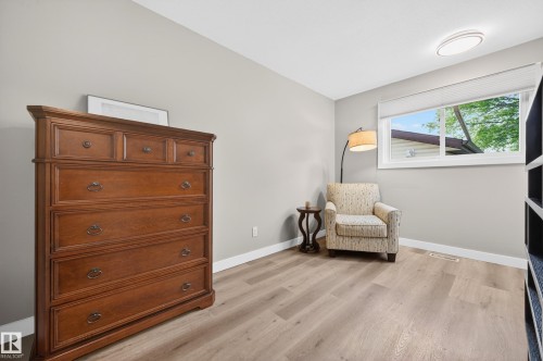 3412 142 Avenue, Edmonton, AB - Indoor