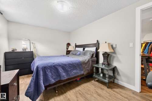 3412 142 Avenue, Edmonton, AB - Indoor Photo Showing Bedroom