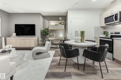 17423 7 Street, Edmonton, AB - Indoor
