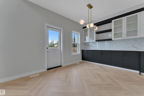 377 Linden Loop, Leduc, AB 