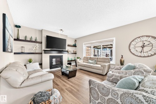 1239 24 Avenue, Edmonton, AB 