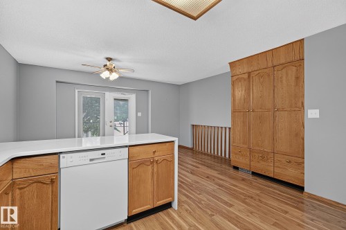 12443 55 Street, Edmonton, AB 