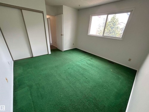 7117 180 Street, Edmonton, AB 