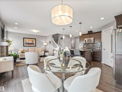 1277 Starling Drive, Edmonton, AB - Indoor Photo Showing Dining Room