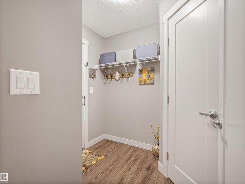 1277 Starling Drive, Edmonton, AB - Indoor Photo Showing Other Room