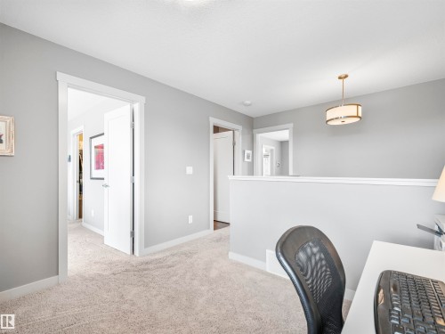 1277 Starling Drive, Edmonton, AB - Indoor