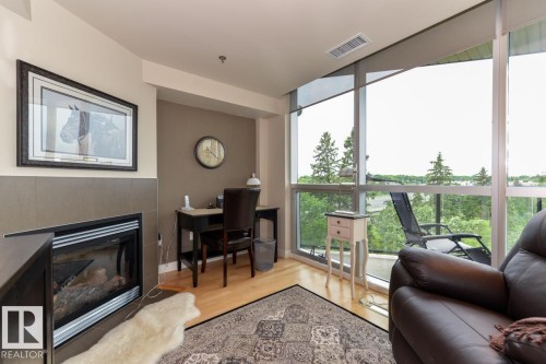 302 9316 82 Avenue, Edmonton, AB 