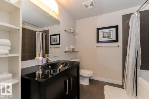 302 9316 82 Avenue, Edmonton, AB 