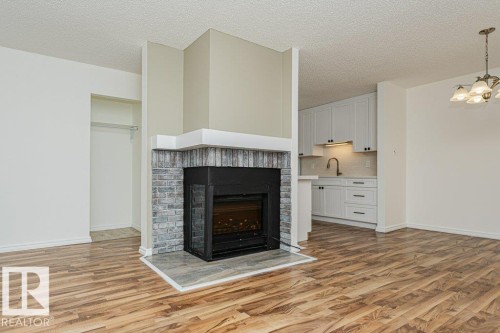 11 1503 Mill Woods Road E, Edmonton, AB 