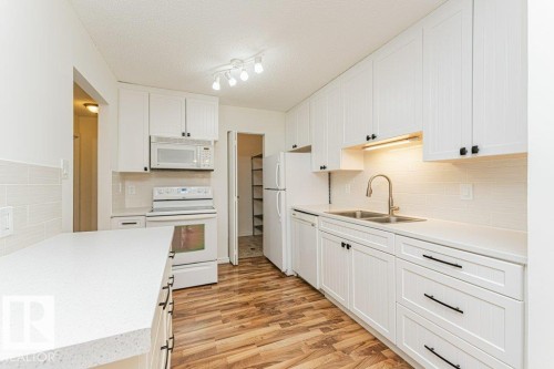 11 1503 Mill Woods Road E, Edmonton, AB 