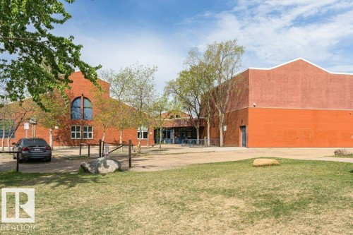 11 1503 Mill Woods Road E, Edmonton, AB 