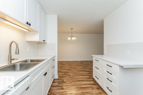 11 1503 Mill Woods Road E, Edmonton, AB 