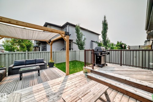 8548 Cushing Place Sw, Edmonton, AB 